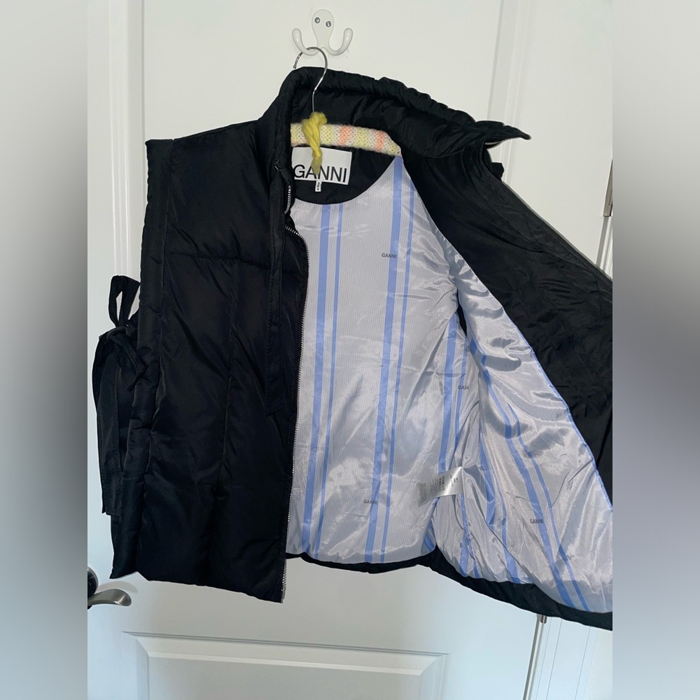 Ganni Tie Puffer Vest - Picture 7 of 16
